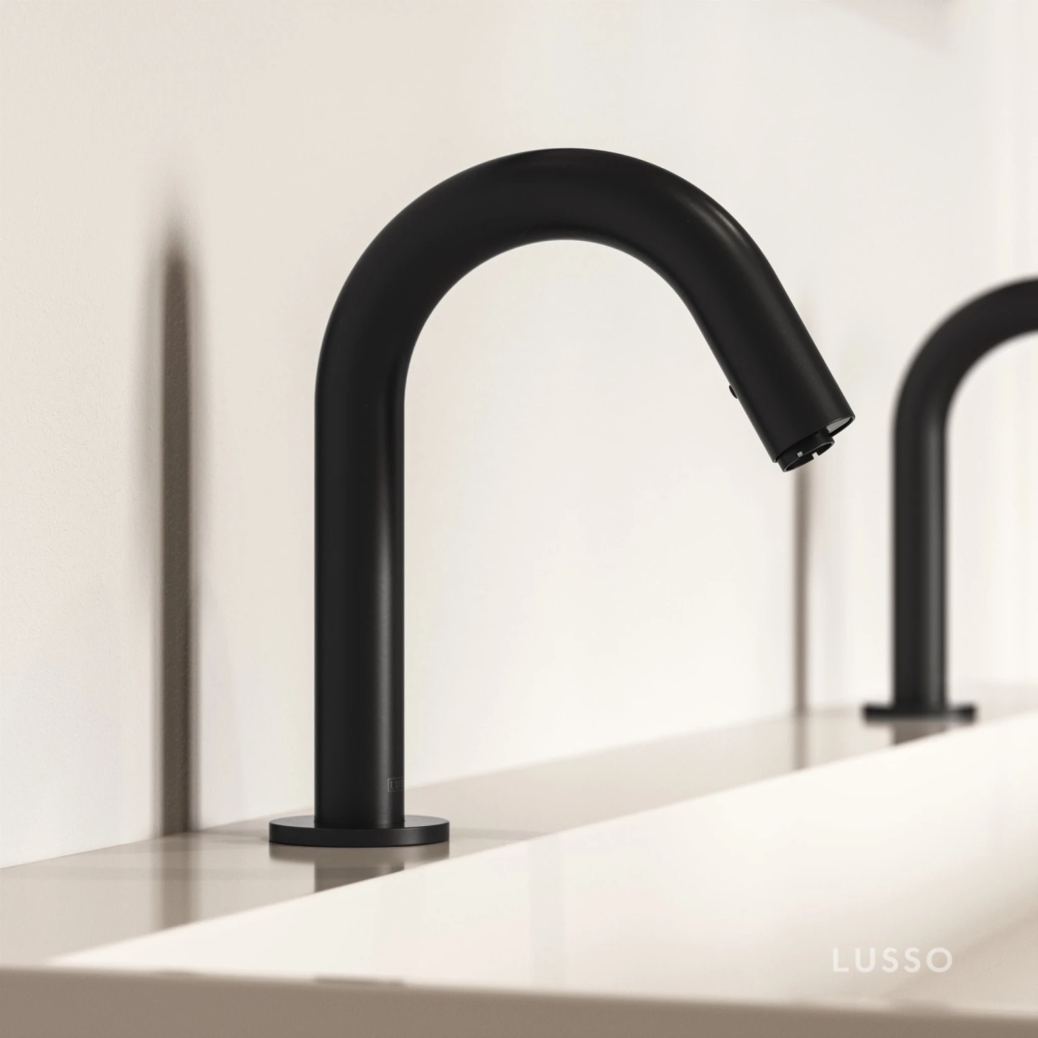 Mina Infrared Commercial Sensor Tap Matte Black 1 Mina Infrared Commercial Sensor Tap Matte Black